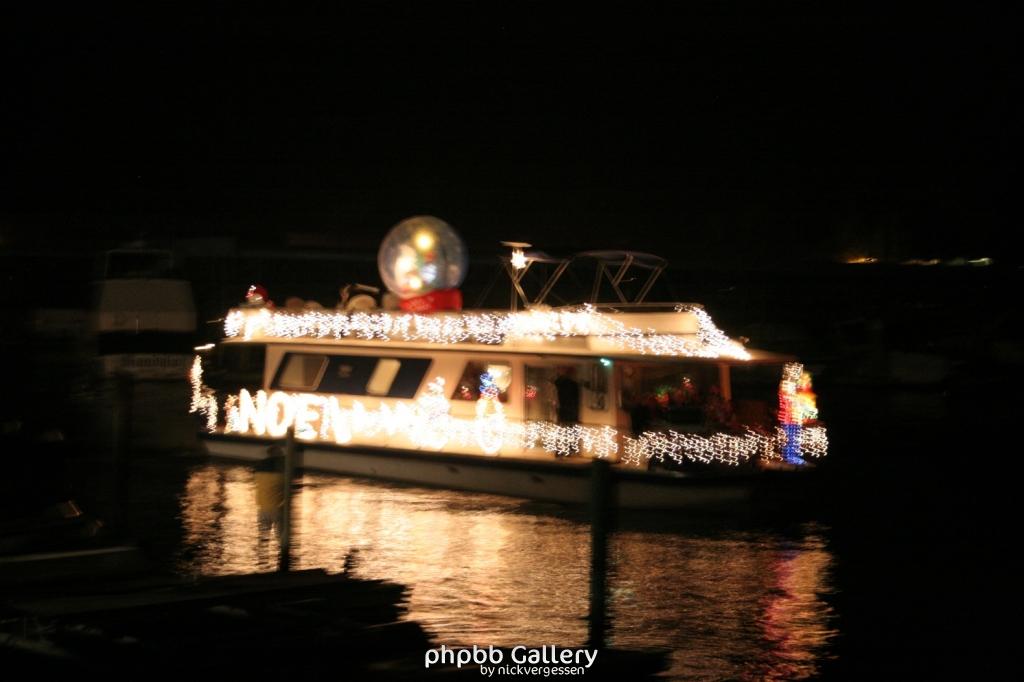 Weihnachts-Bootsparade Discovery Bay, California, 2010 2