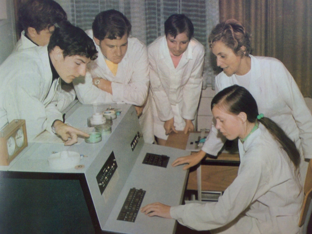 Junge Facharbeiter für Datenverarbeitung in Bad Berka (Tbk-Krankenhaus Bad Berka).