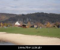 40. Ostufer Strand im hintergrund Schloß Wolfsbrunn.