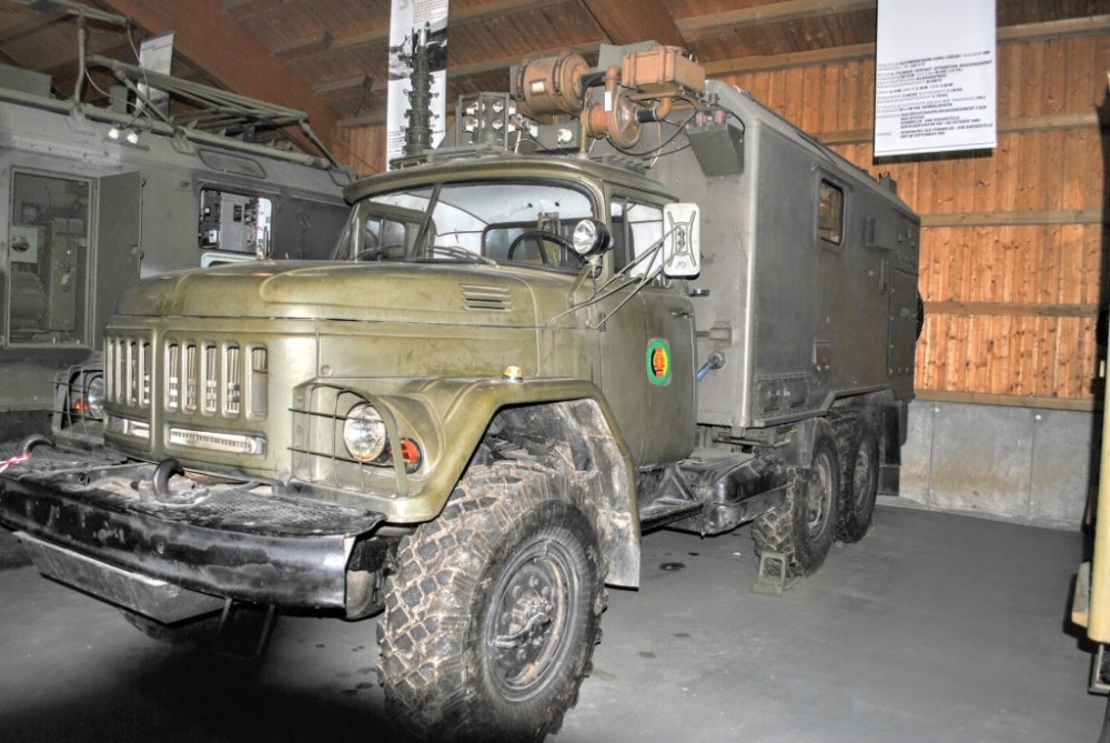LKW GAZ 66 Koffer