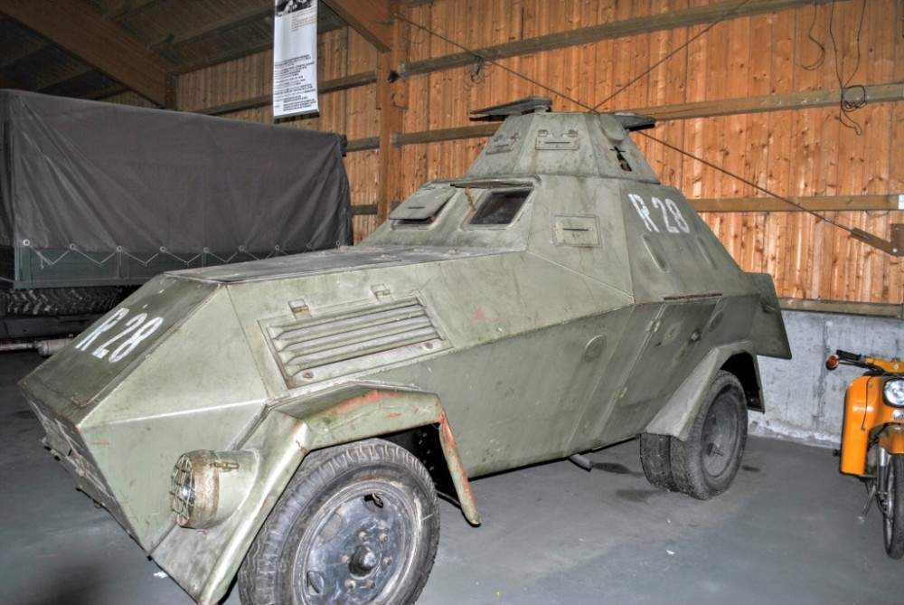 Grenz-Panzerwagen