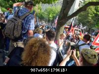 Vor der russischen Botschaft Unter den Linden