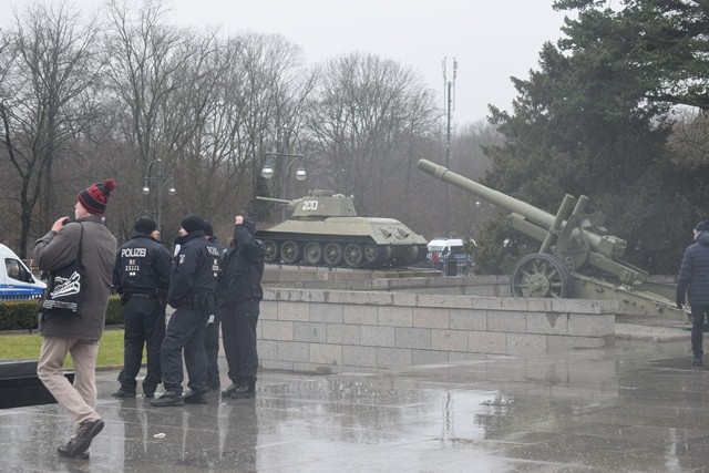 Waffen die Berlin befreit haben in 1945