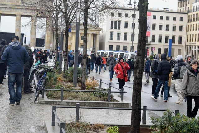Es reicht, die Menschen gehen wieder