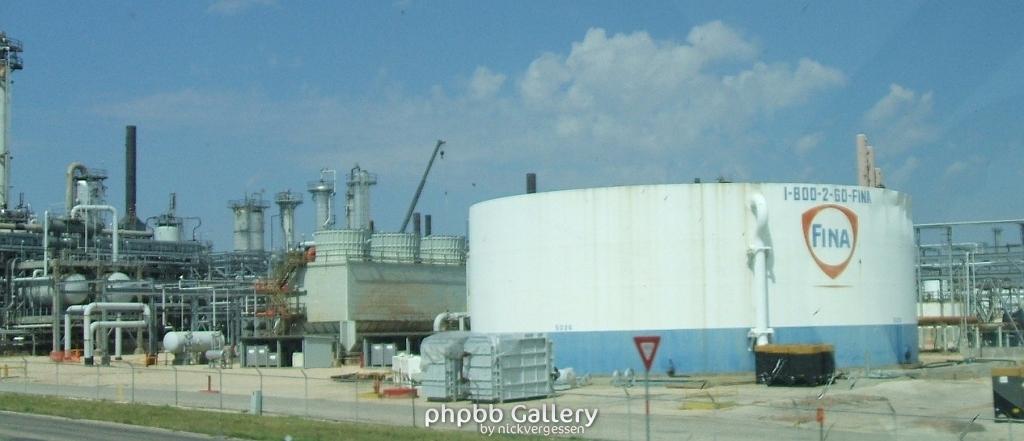 Erdoelverarbeitungswerk FINA