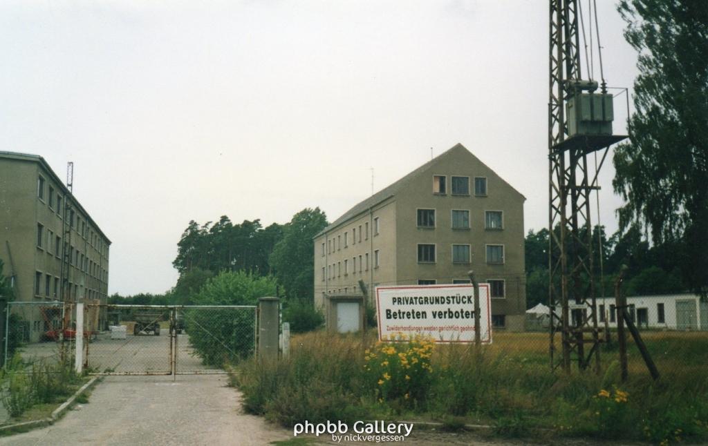 Kaserne der GT/Schattin 2