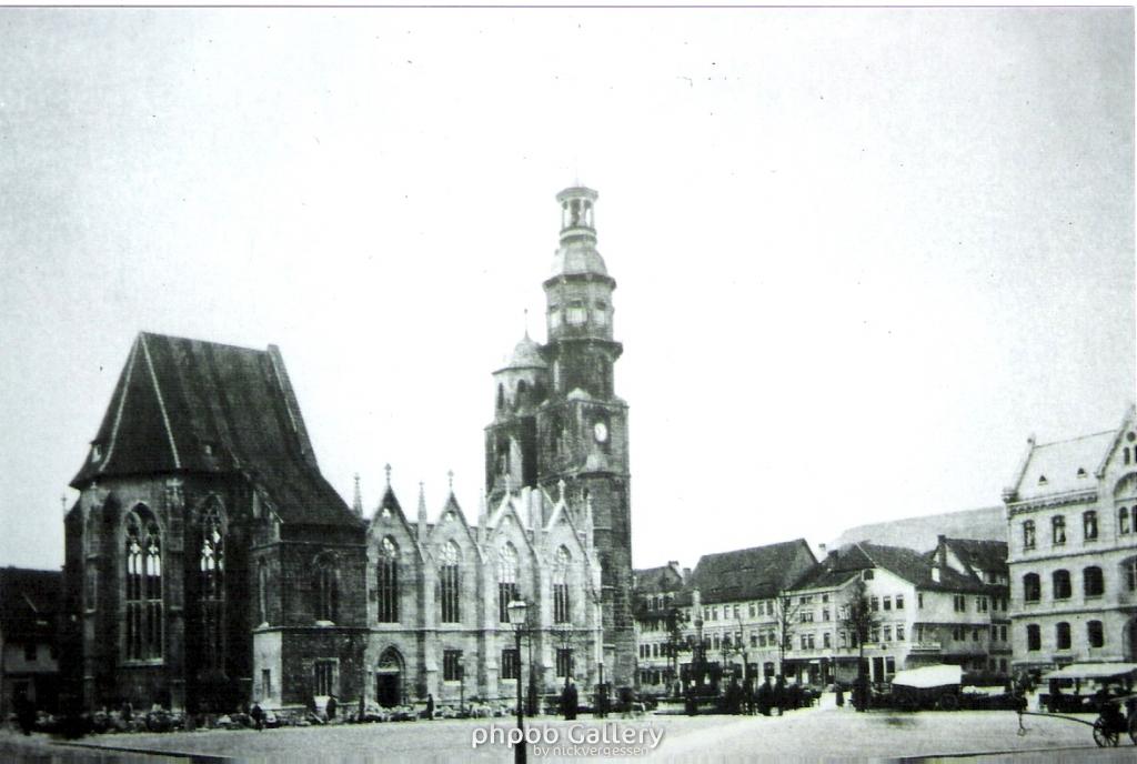 Umbau der Kirche ca.1884 beachte die 2 alten Türme !