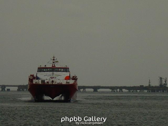 Katamaranfähre von Helgoland