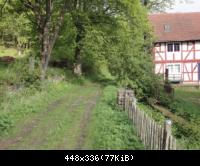 Buchenmühle - linke Ruine und Weg DDR - rechtes Haus BRD.