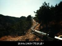 Auslauf einer Rodelbahn mit Bremsband in Qinhuangdao/China.