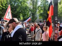 Vor der russischen Botschaft Unter den Linden